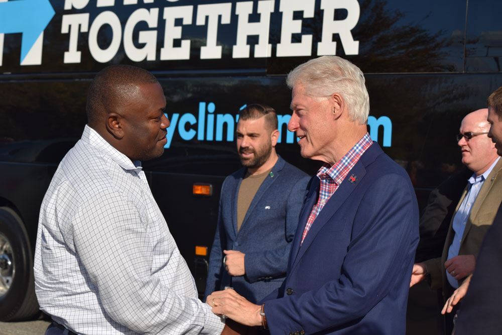 Former President Bill Clinton and Palatka Major Terrell Hill talking about Palatka.