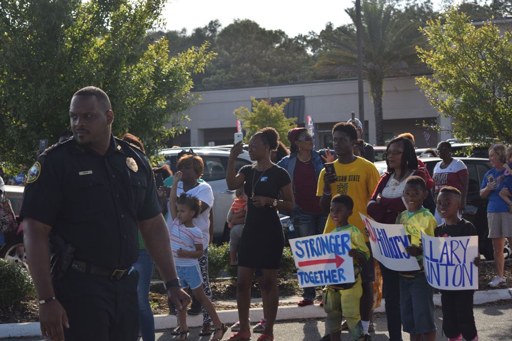 Police Chief Jason Shaw Sr. Providing Safety and Security during Bill Clinton's Visit.